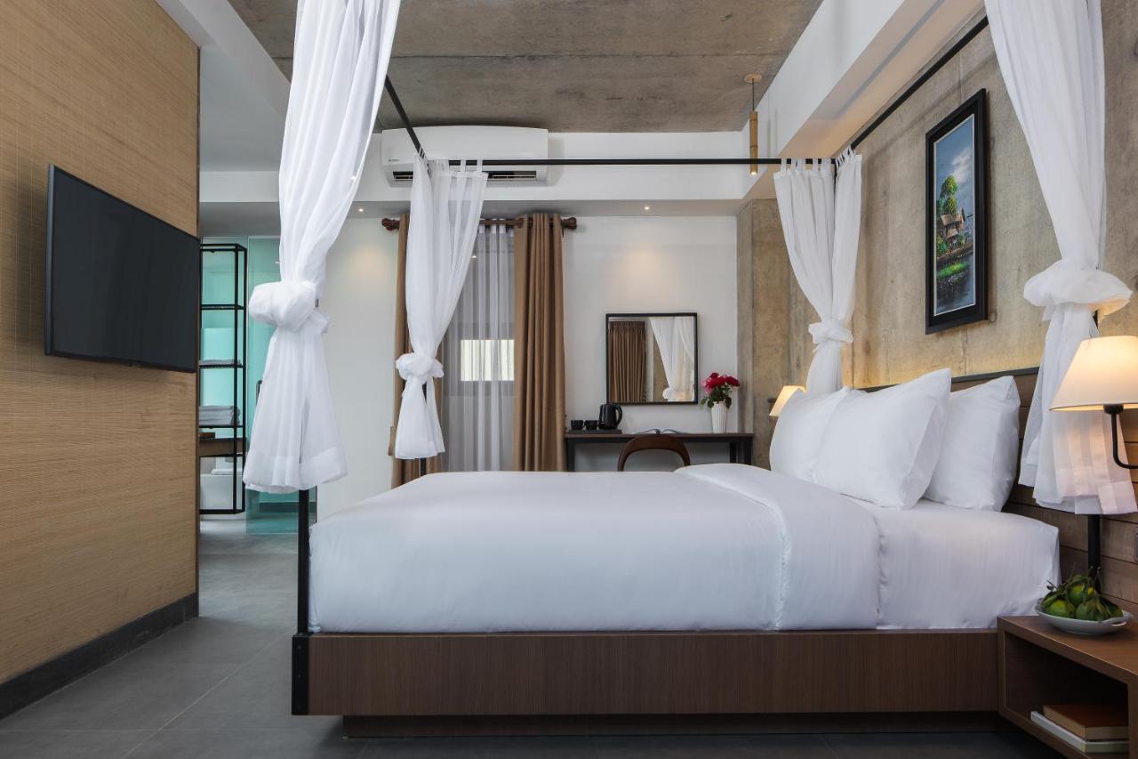 Cest La Vie Boutique Hotel Phnom Penh Exterior foto